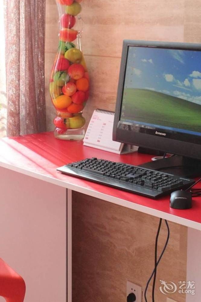 Greentree Inn Shandong Qingdao Wuyishan Road Jiashike Shopping Center Business Hotel Exteriör bild